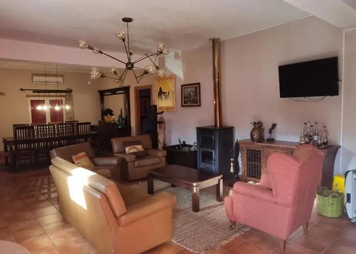 Herdade Do Redondo Vakantieboerderij *